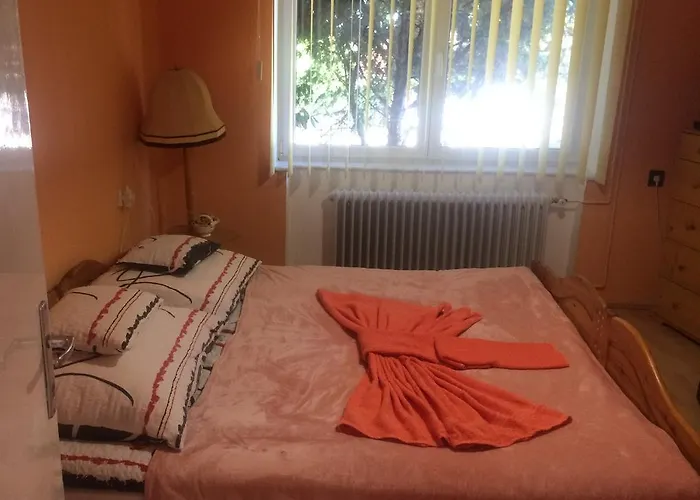 Friends 2 Apartment *